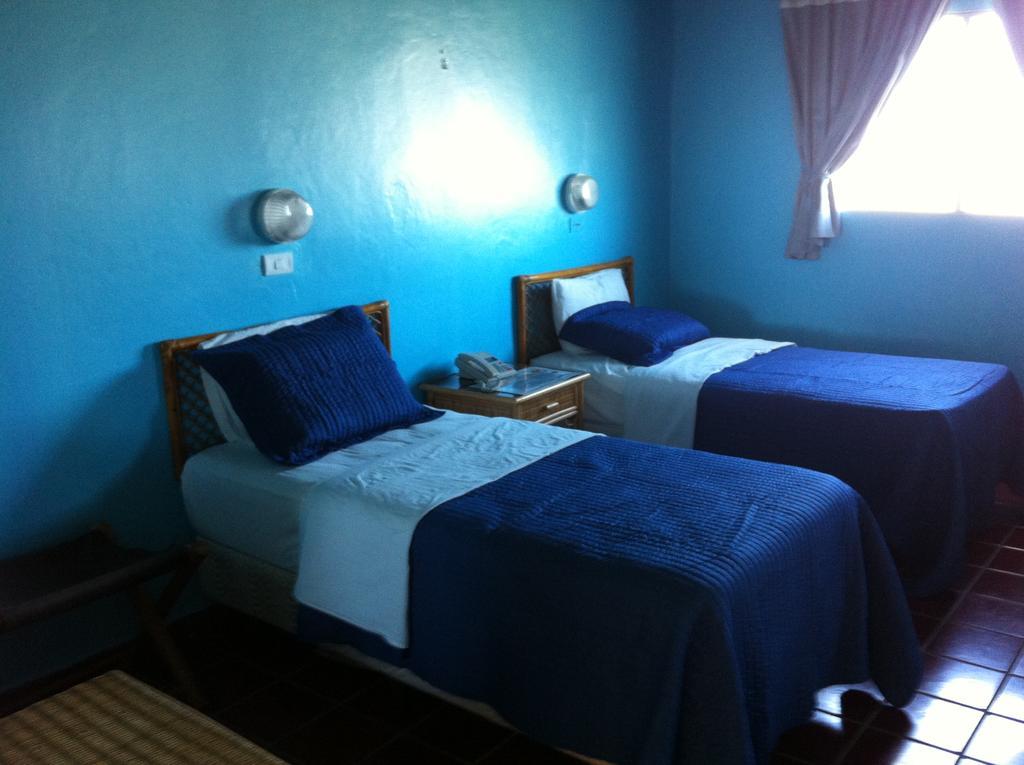 Hotel Caribe Barahona Ngoại thất bức ảnh