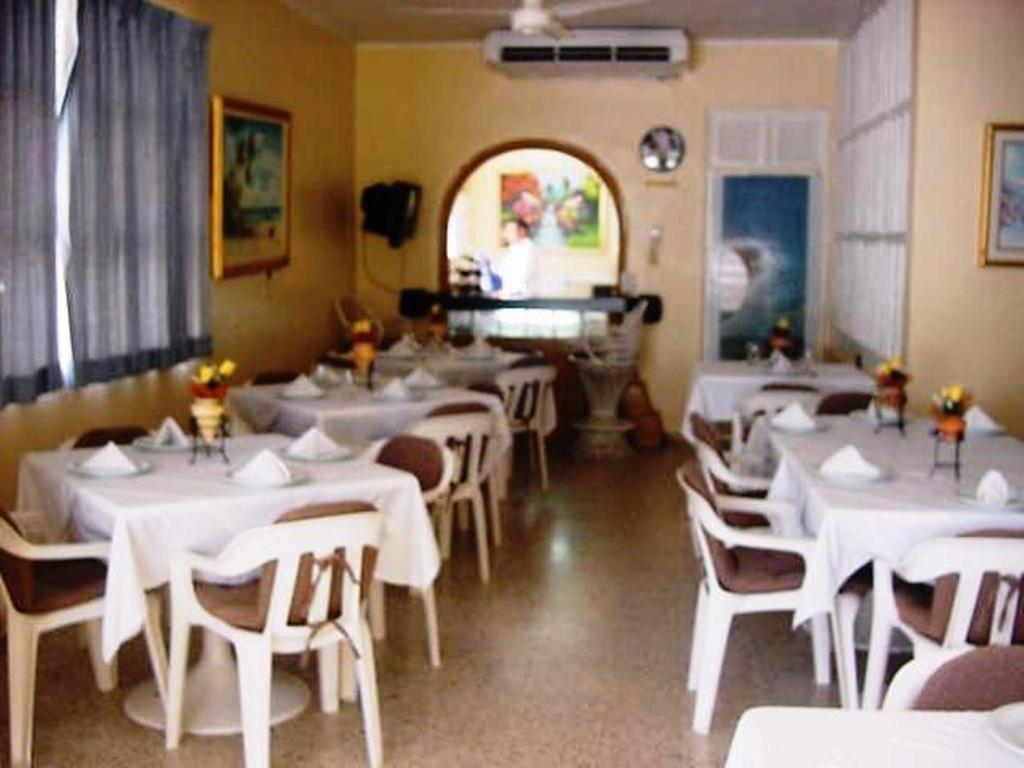 Hotel Caribe Barahona Ngoại thất bức ảnh