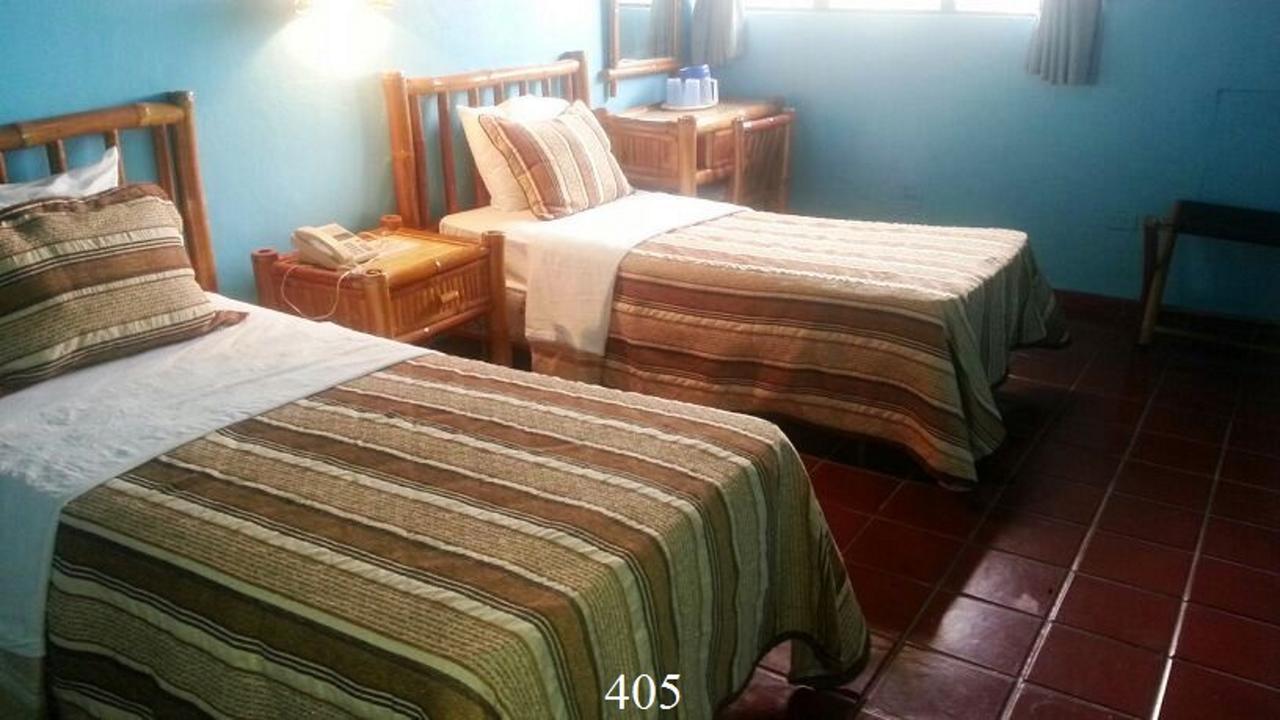 Hotel Caribe Barahona Ngoại thất bức ảnh