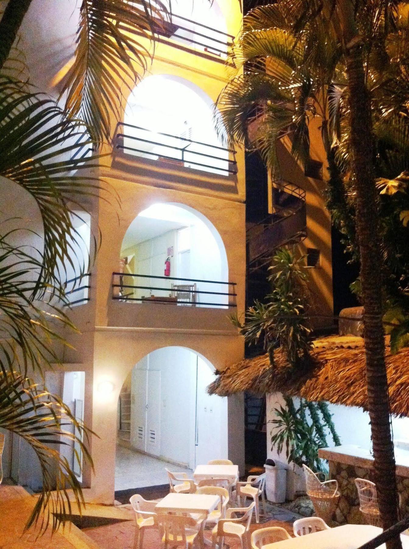 Hotel Caribe Barahona Ngoại thất bức ảnh