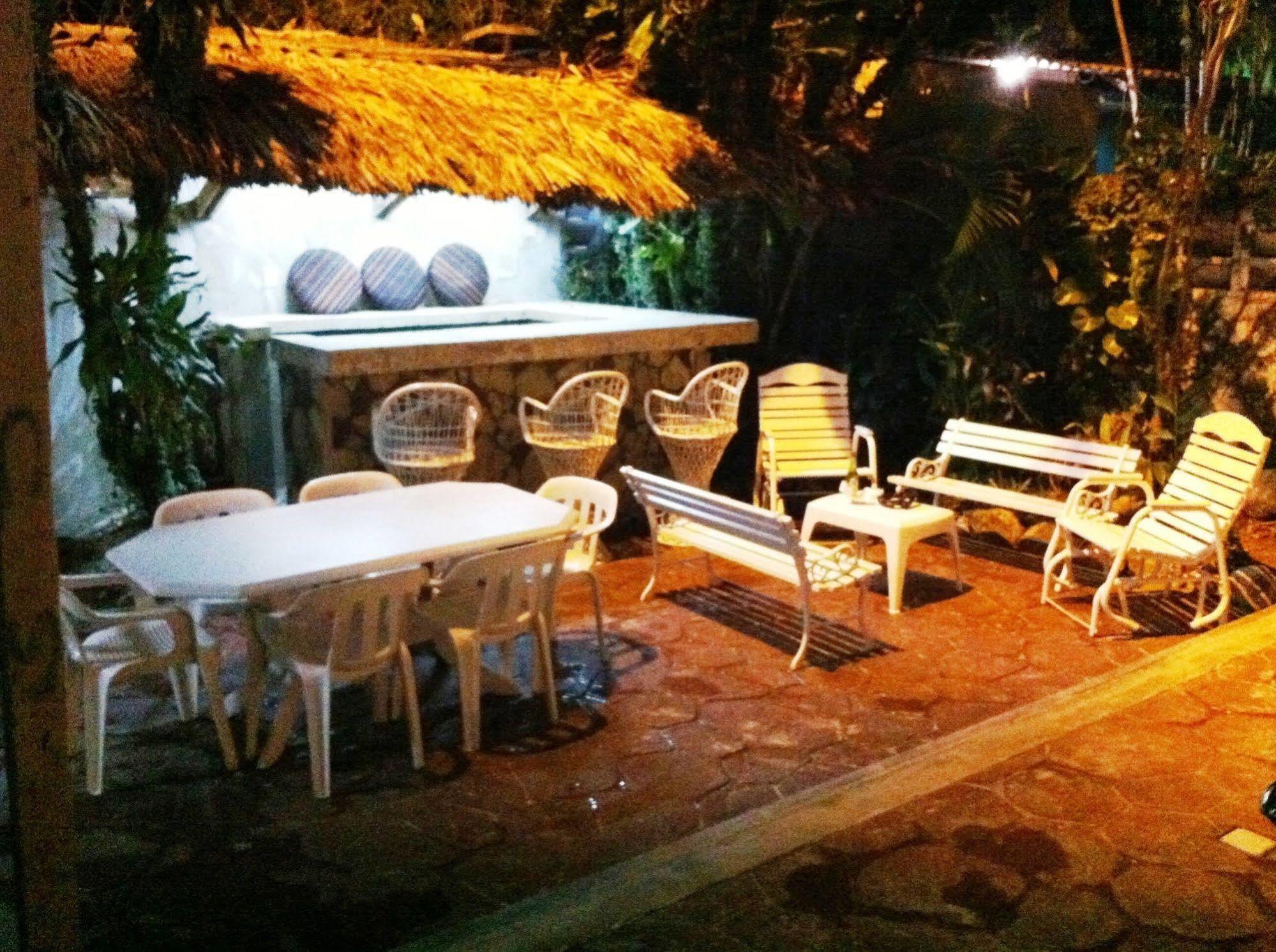 Hotel Caribe Barahona Ngoại thất bức ảnh