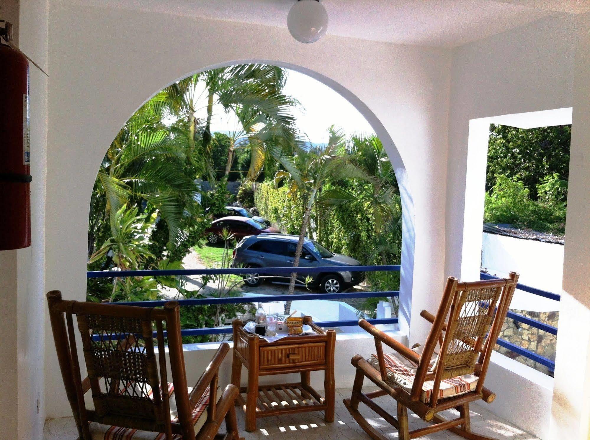Hotel Caribe Barahona Ngoại thất bức ảnh